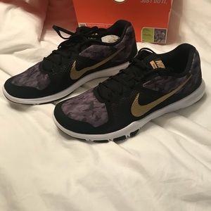 Nike Flex Control Shoes